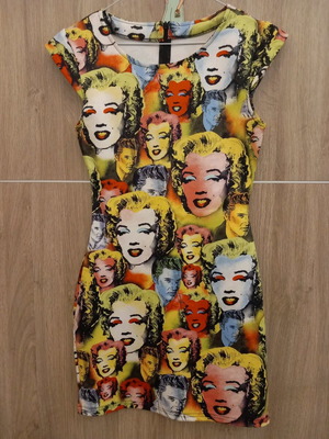 Fitted dress size xs