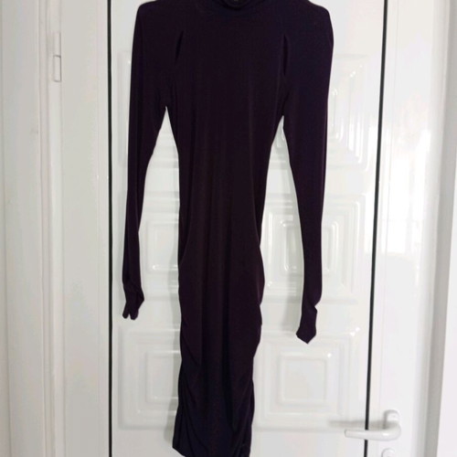 Dress purple elastic draped like new with back zipper