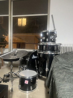 Startone Drum Set with Mesh Heads and Low-Volume Cymbals Like New