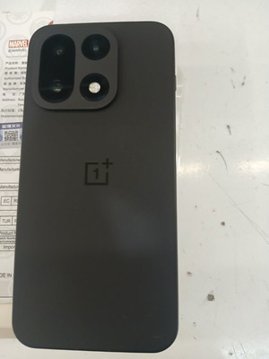 OnePlus 15 μαύρο smartphone 12+12GB RAM 256GB αποθήκευση σαν καινούργιο