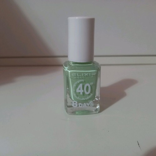 Nail polish elixir set of 6 like new