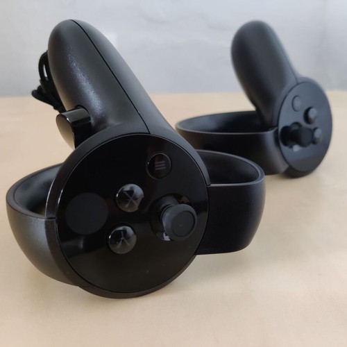 Oculus Rift CV1 headset like new with 2 touch controllers and 2 sensors