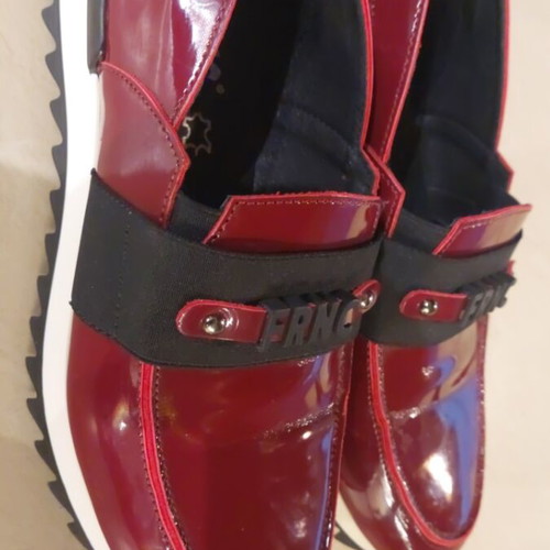 FRNC women's leather moccasins like new, burgundy, size 39