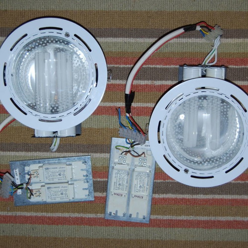 Recessed lights Φ23 used, set of 2, plasterboard, wood, PLC with 2 lamps