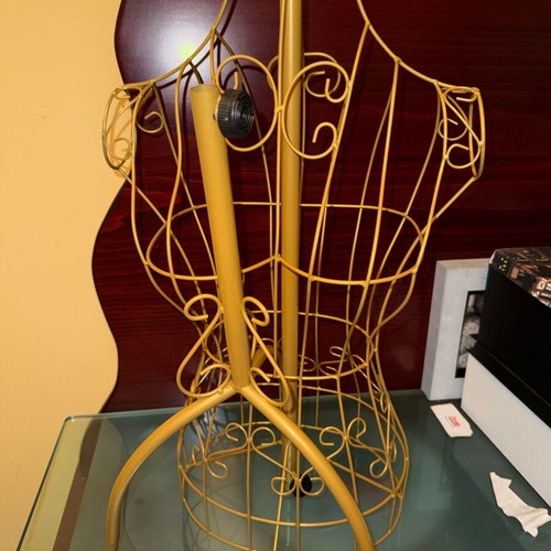Vintage μεταλλική κούκλα ραπτικής σαν καινούργιο, elegant διακοσμητικό