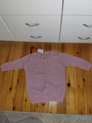 Pink knitted blouse new, round neck, 3/4 sleeves