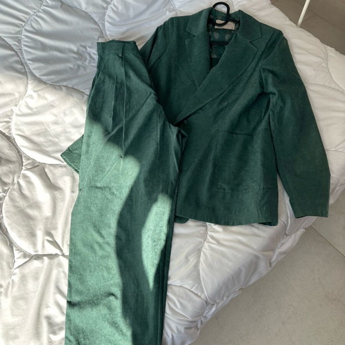 Vasia Kostara suit like new, green
