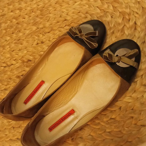 Apostolos Ioannou suede ballerinas like new, size 39, green