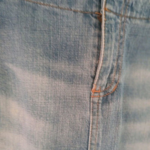 Zara denim pencil skirt like new with side slits, blue