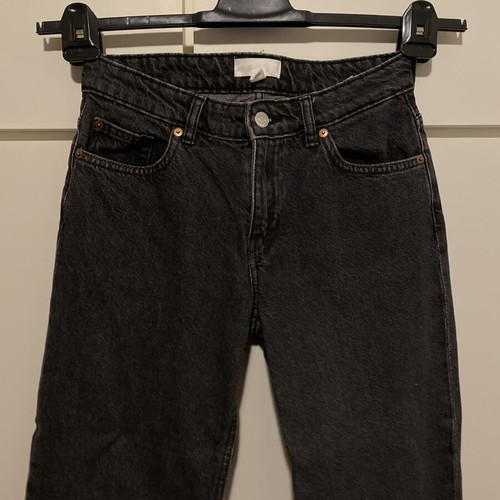 H&M low waist straight black jeans