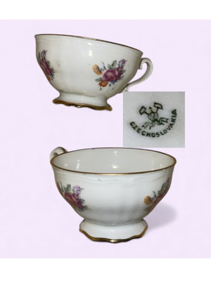 Φλυτζάνια Τσεχοσλοβακίας σαν καινούργια, vintage πορσελάνη με χρυσές λεπτομέρειες