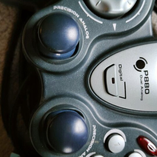 Saitek P880 Dual Analog Gamepad used for PC