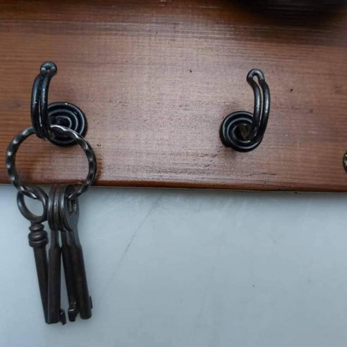 Unusual key holder hanger, 47x18 cm