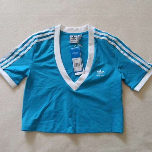 Adidas Originals cropped tee new, size Medium, blue