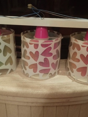 Lighting set 2 pieces modern hearts design ceiling and table lamp like new