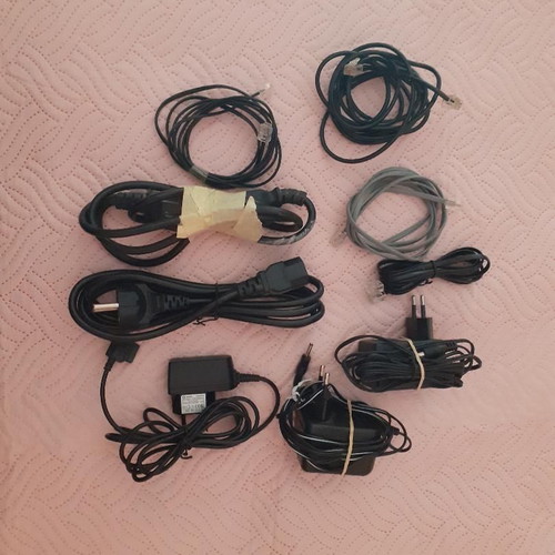 Various cables like new for audio and PC