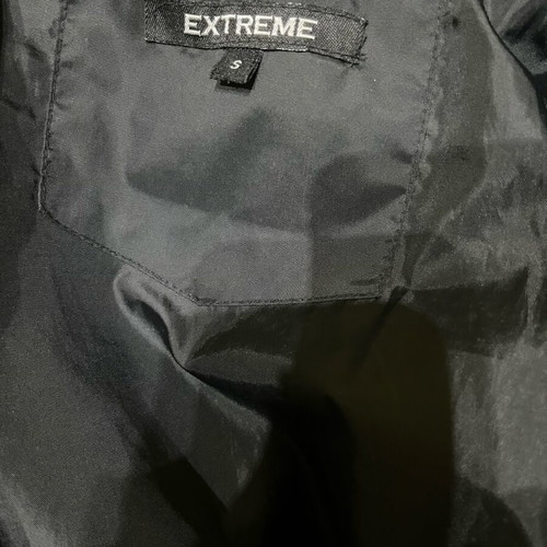 Extreme women's black jacket S with broken zipper like new