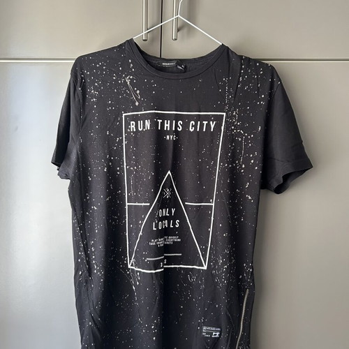 3Guys men's short sleeve t-shirt with zipper used, black, XL
