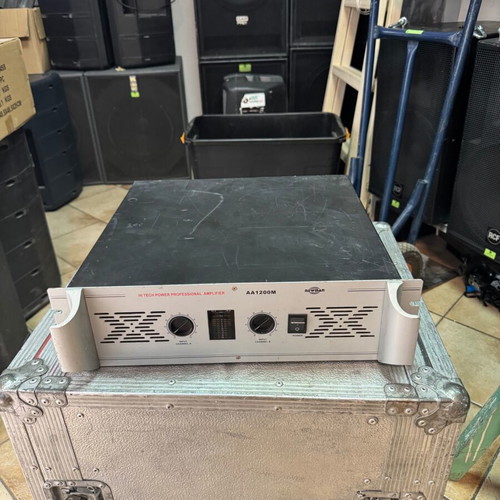 Newman Audio AA1200M professional stereo bridge power amplifier like new