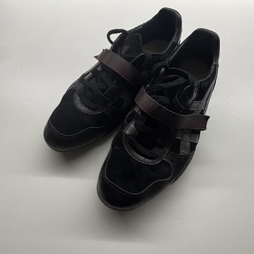 Asics shoes like new, men's lightweight black sneakers size 42