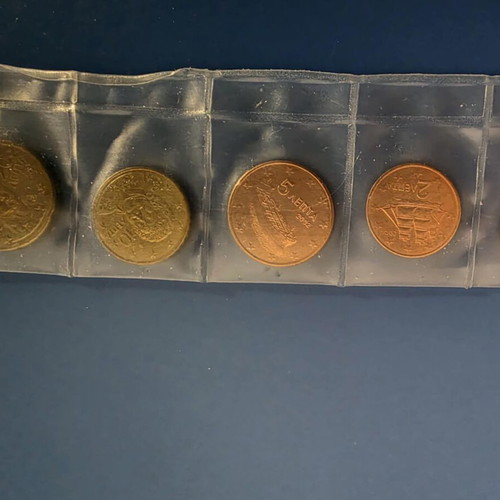 Euro coins set 8 pieces new with 2 euro mint mark error from Greece