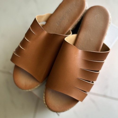 Women's platform sandals size 39, brown