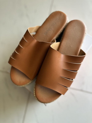 Women's platform sandals size 39, brown