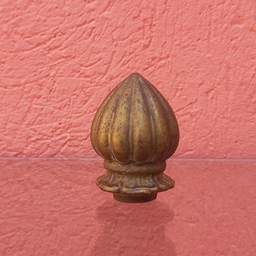 Brass pine cone decoration used, 5 cm height, with threading