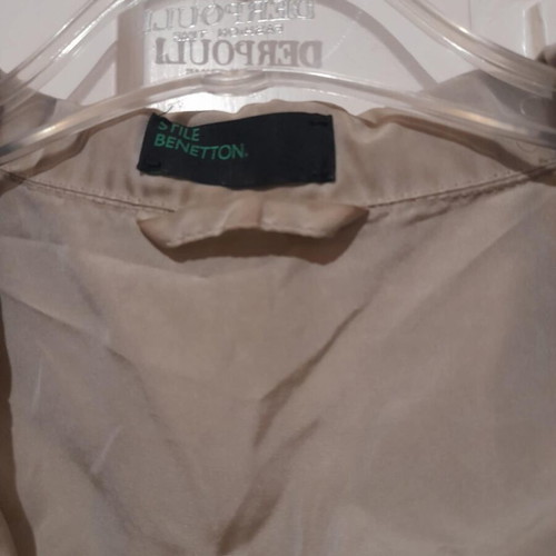 Benetton thin jacket like new, beige