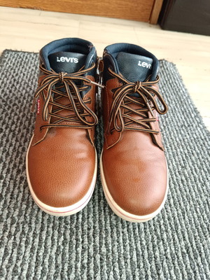 Levi's Portland kids boots with laces, size 34, brown and blue