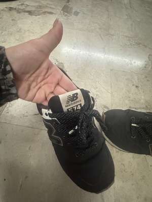 New Balance women's athletic shoes like new, size 38, black