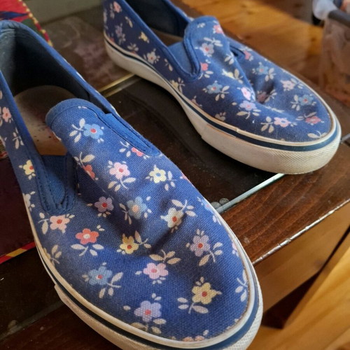Floral canvas shoes used, size 39