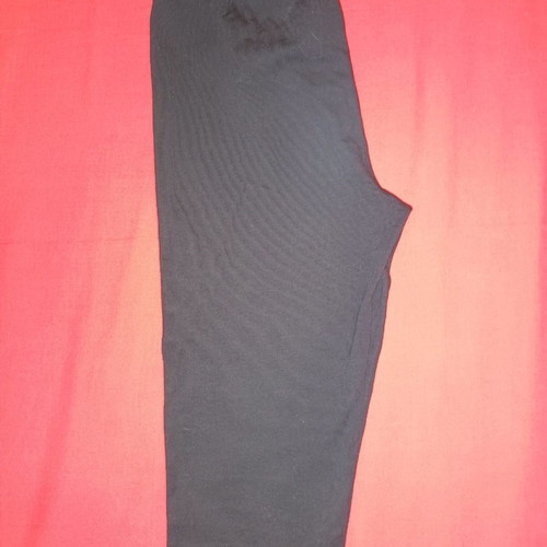 Girls' clothes used, 8-10 years, 4 tops, leggings, shorts, pants