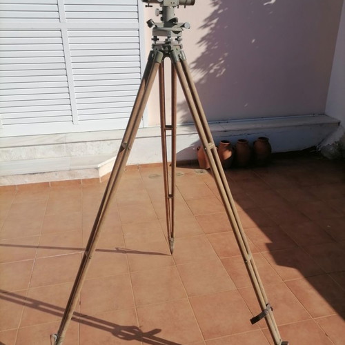 Carl Zeiss Iena Levelling Instrument used with wooden case and tripod
