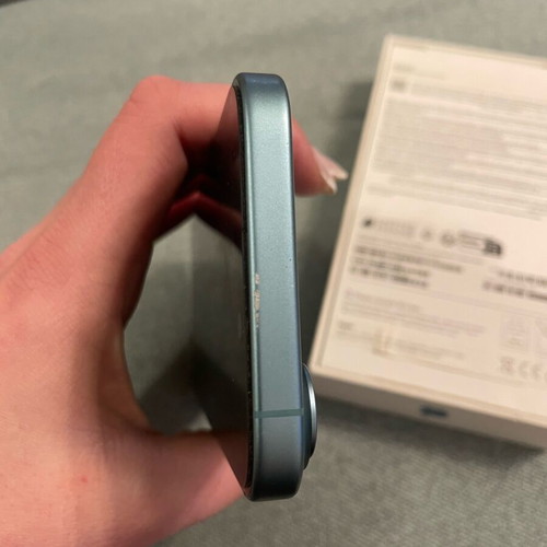 iPhone 16 128GB like new, turquoise with box