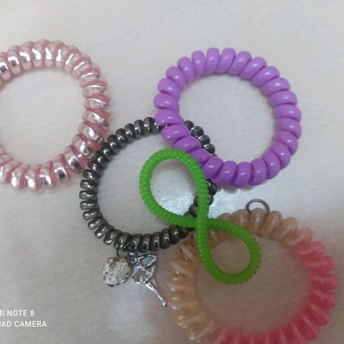 Elastic coil hair ties new, pack of 5 pieces