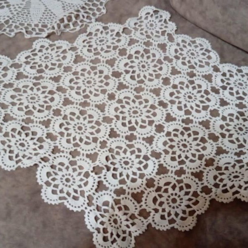 Table linens new, set of 2 pieces