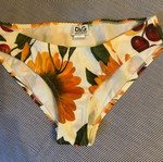 D&G swimsuit authentic, like new, size small