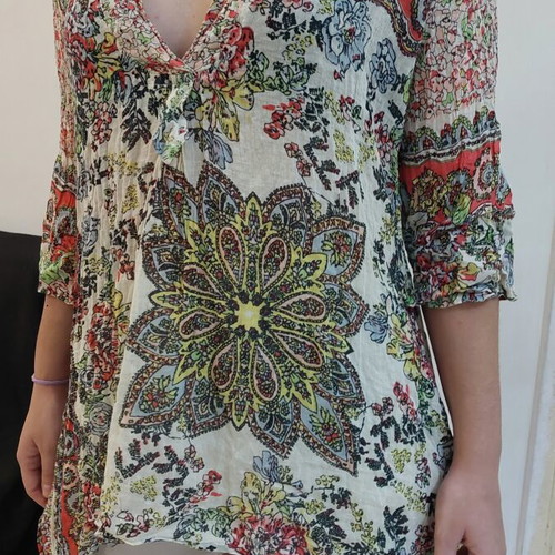 Floral shirt like new, size M/L, multicolor