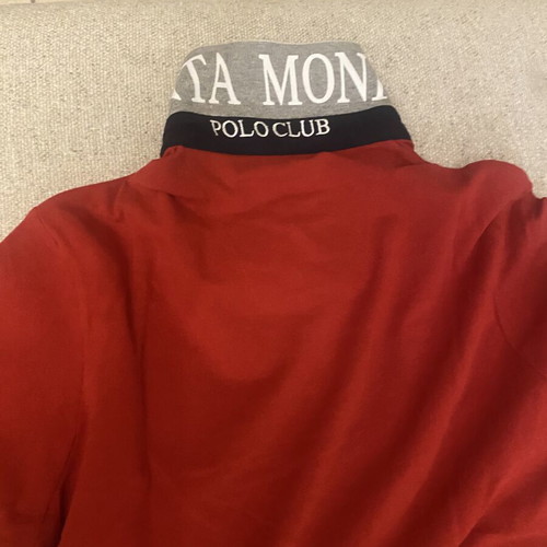 Polo shirt red, like new, size M