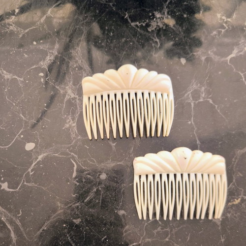 French vintage handmade hair combs 1980, white