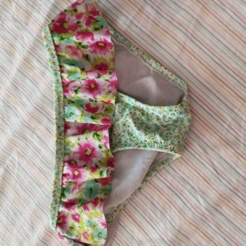 Swimsuit for 4-year-old girl like new, green