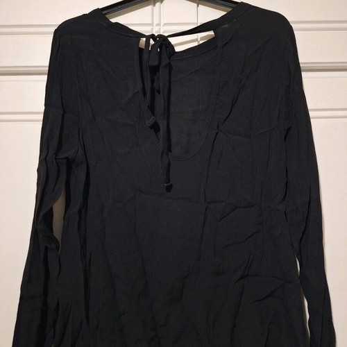 Dixie black thin blouse with V back like new, size M