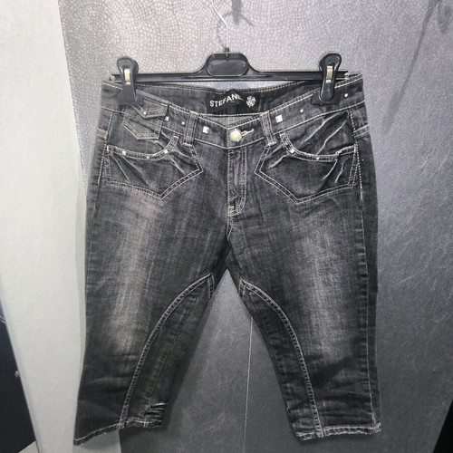 Stefanel Y2K Capri Studded Jeans like new, dark gray