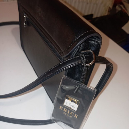 Shoulder bag new, black