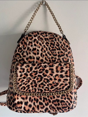 Leopard animal print backpack in perfect condition