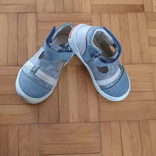 Bopy sandals for boys size 25 like new, grey and blue
