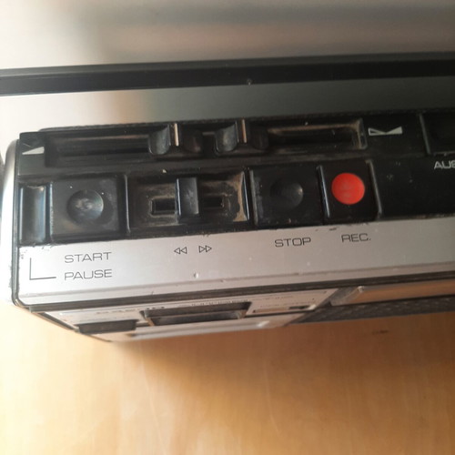 Grundig C4200 Automatic vintage radio cassette player used