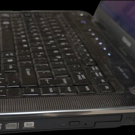 Toshiba Satellite A300 laptop used, 15.6 inch, 4GB RAM, Linux