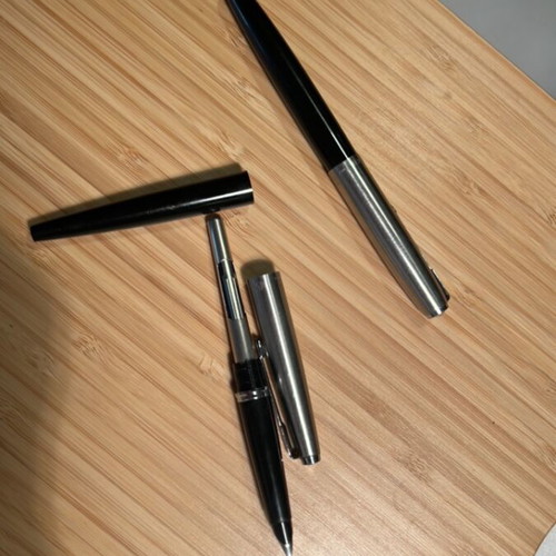 Parker 21 and 45 pens used, vintage set